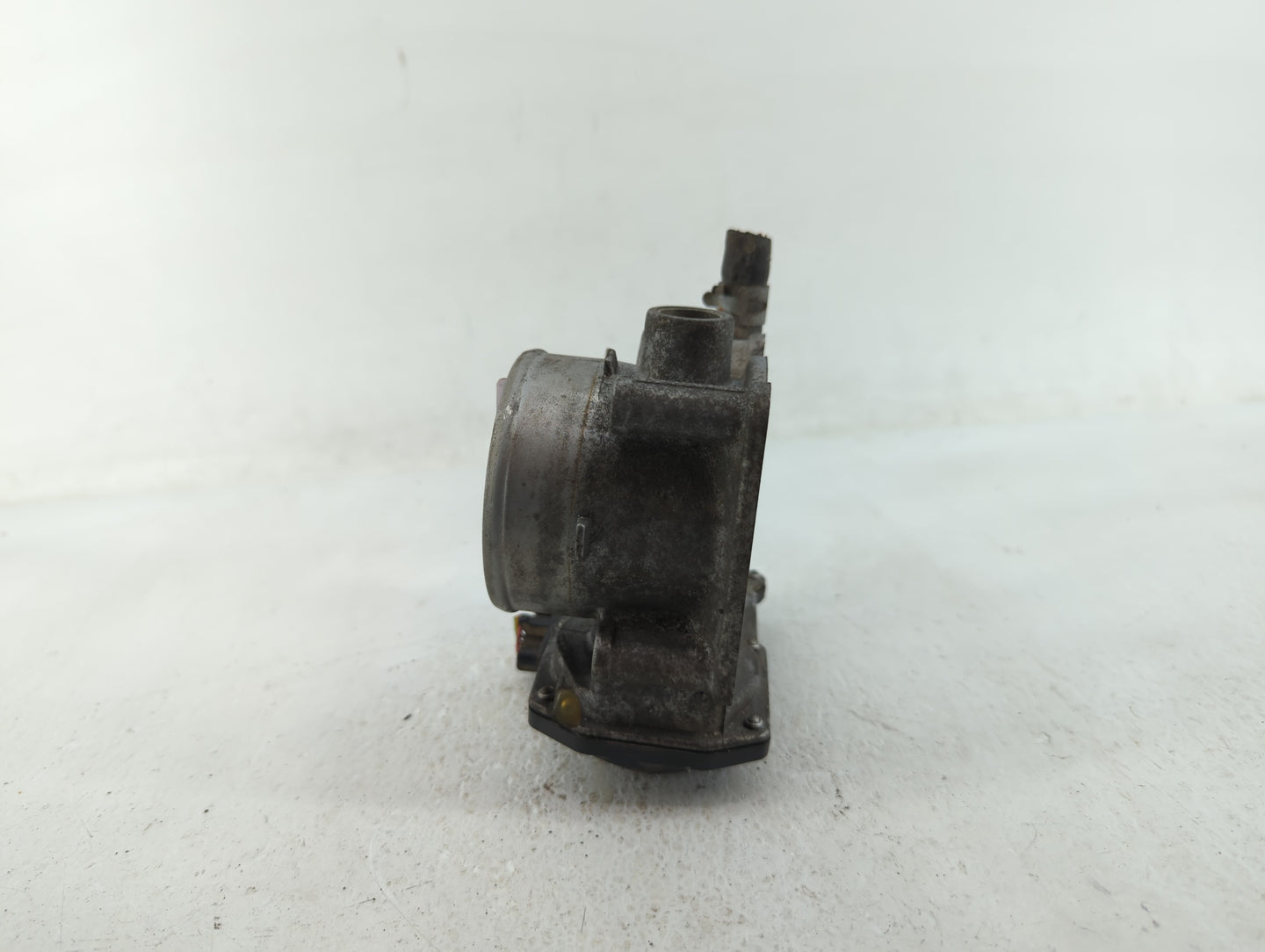 2004-2010 Toyota Highlander Throttle Body P/N:22030-0A020 22030-20060 Fits Fits 2003 2004 2005 2006 2007 2008 2009 2010 OEM 