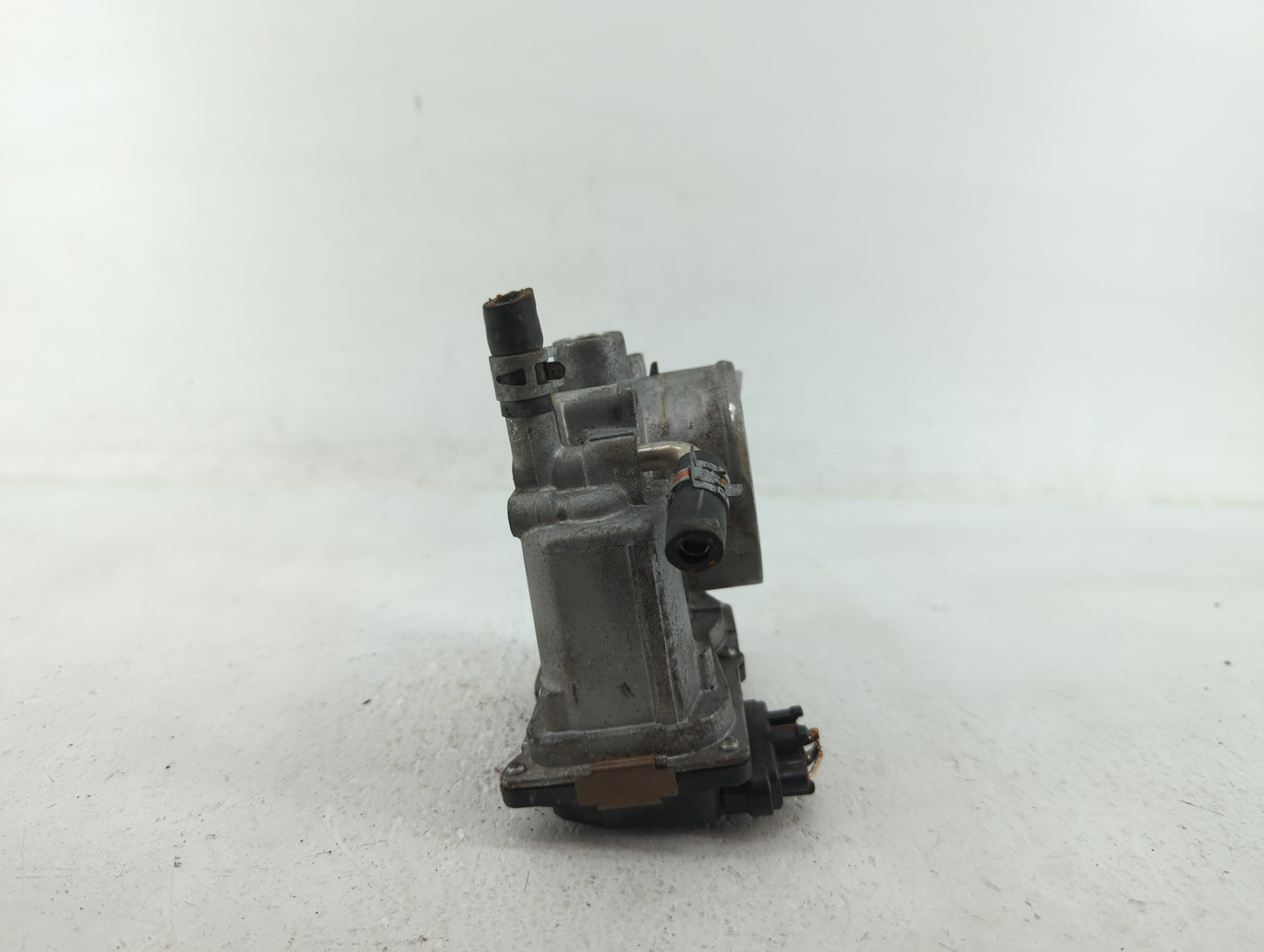 2004-2010 Toyota Highlander Throttle Body P/N:22030-0A020 22030-20060 Fits Fits 2003 2004 2005 2006 2007 2008 2009 2010 OEM 
