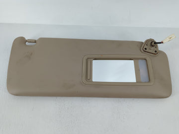 2004-2007 Toyota Highlander Sun Visor Shade Replacement Passenger Right Mirror Fits Fits 2004 2005 2006 2007 OEM Used Auto P