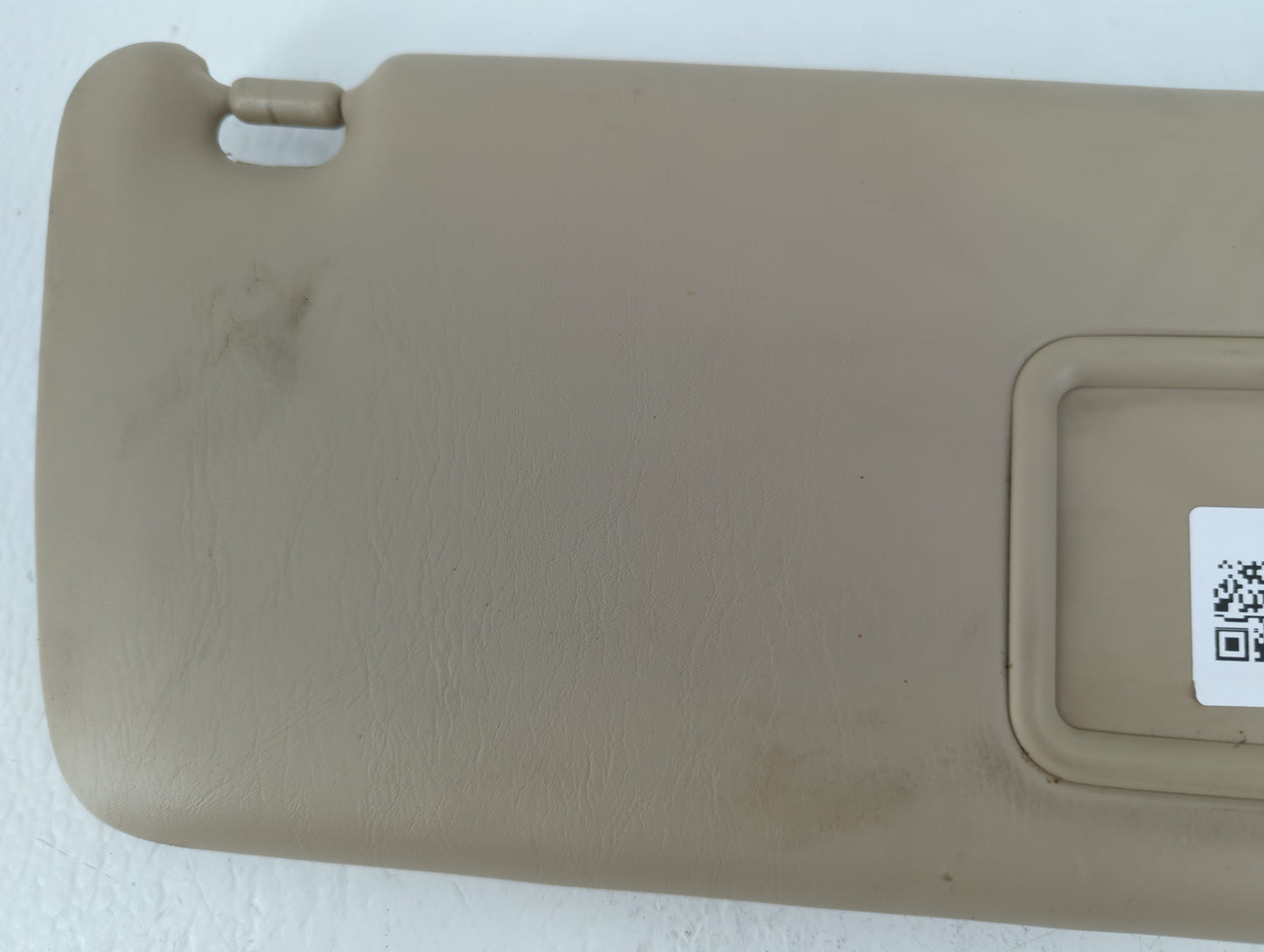 2004-2007 Toyota Highlander Sun Visor Shade Replacement Passenger Right Mirror Fits Fits 2004 2005 2006 2007 OEM Used Auto P