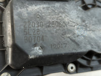2004-2007 Toyota Highlander Throttle Body P/N:22030-28060 Fits Fits 2004 2005 2006 2007 OEM Used Auto Parts - Oemusedautopar