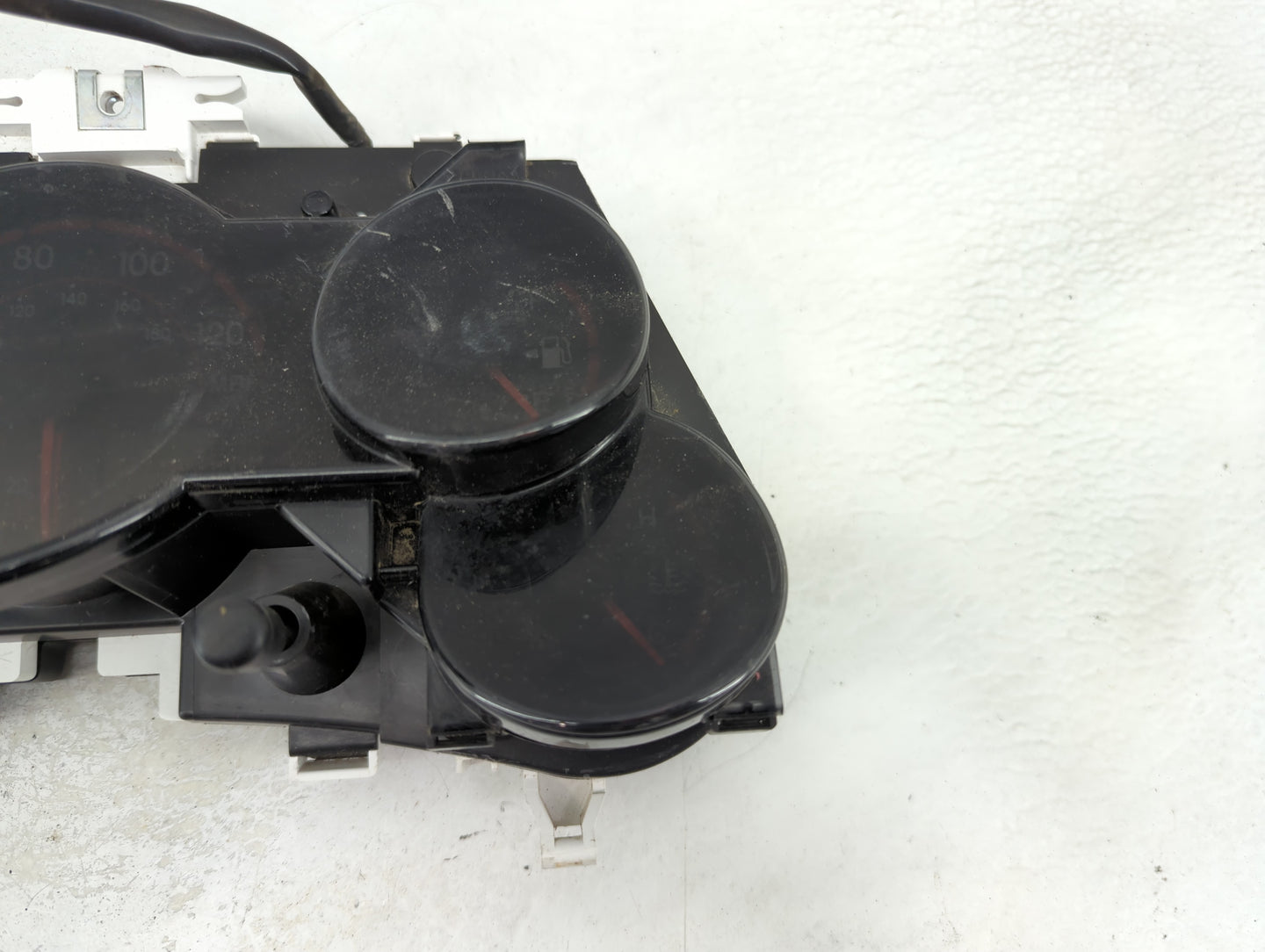 2004-2008 Toyota Matrix Instrument Cluster Speedometer Gauges P/N:83800-01270-00 TN257420-6352 Miles: Fits OEM Used Auto Par