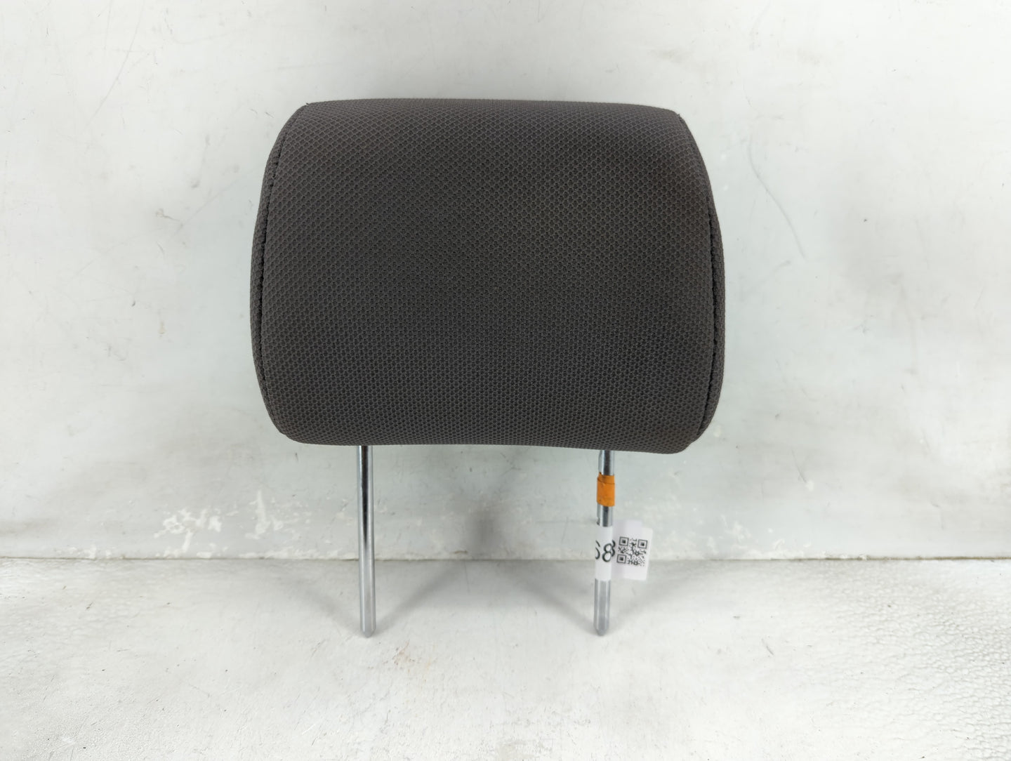 2005-2008 Toyota Matrix Headrest Head Rest Front Driver Passenger Seat Fits Fits 2005 2006 2007 2008 OEM Used Auto Parts - O