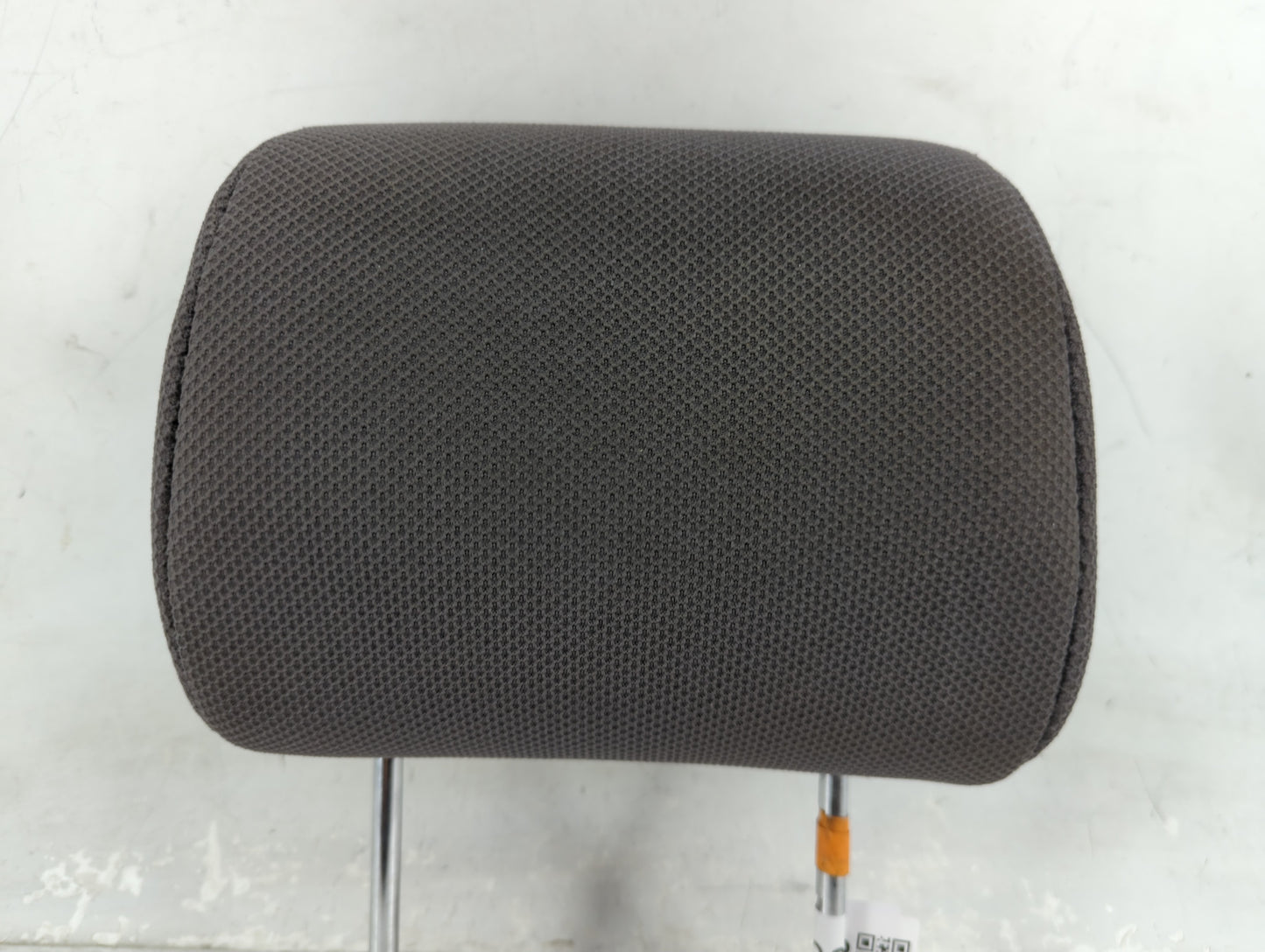 2005-2008 Toyota Matrix Headrest Head Rest Front Driver Passenger Seat Fits Fits 2005 2006 2007 2008 OEM Used Auto Parts - O