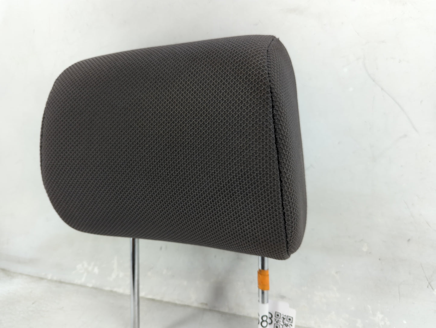 2005-2008 Toyota Matrix Headrest Head Rest Front Driver Passenger Seat Fits Fits 2005 2006 2007 2008 OEM Used Auto Parts - O