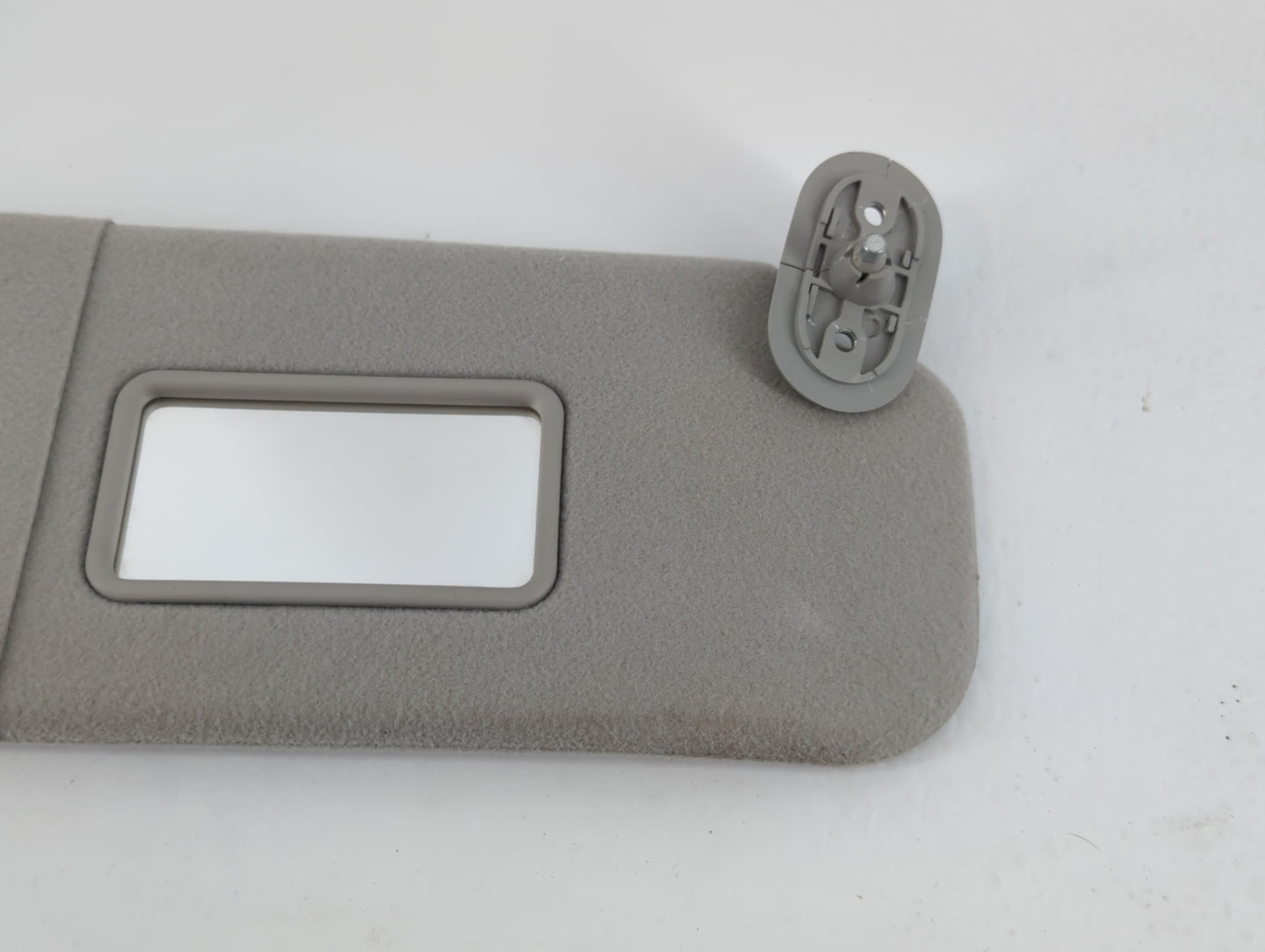 2005-2008 Toyota Matrix Sun Visor Shade Replacement Passenger Right Mirror Fits Fits 2005 2006 2007 2008 OEM Used Auto Parts