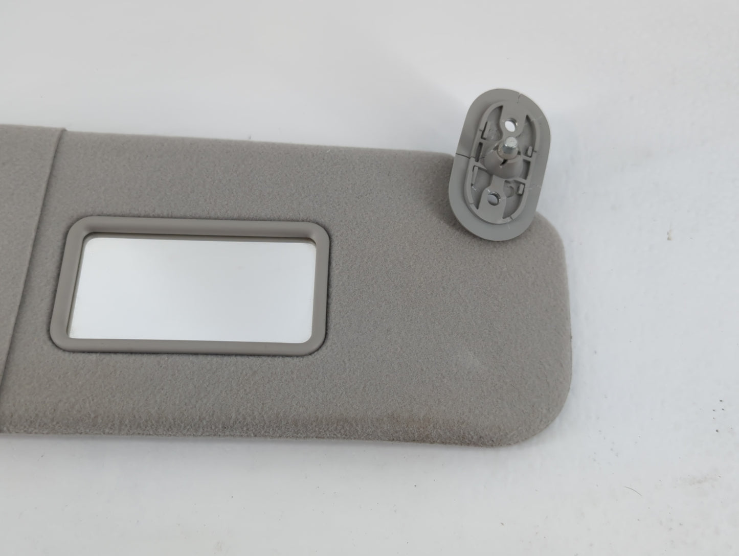 2005-2008 Toyota Matrix Sun Visor Shade Replacement Passenger Right Mirror Fits Fits 2005 2006 2007 2008 OEM Used Auto Parts