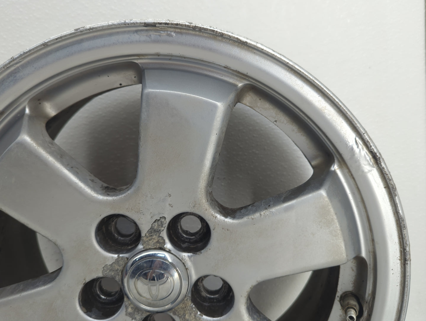 2004-2009 Toyota Prius Oem Wheel Rim 1091634 - Oemusedautoparts1.com