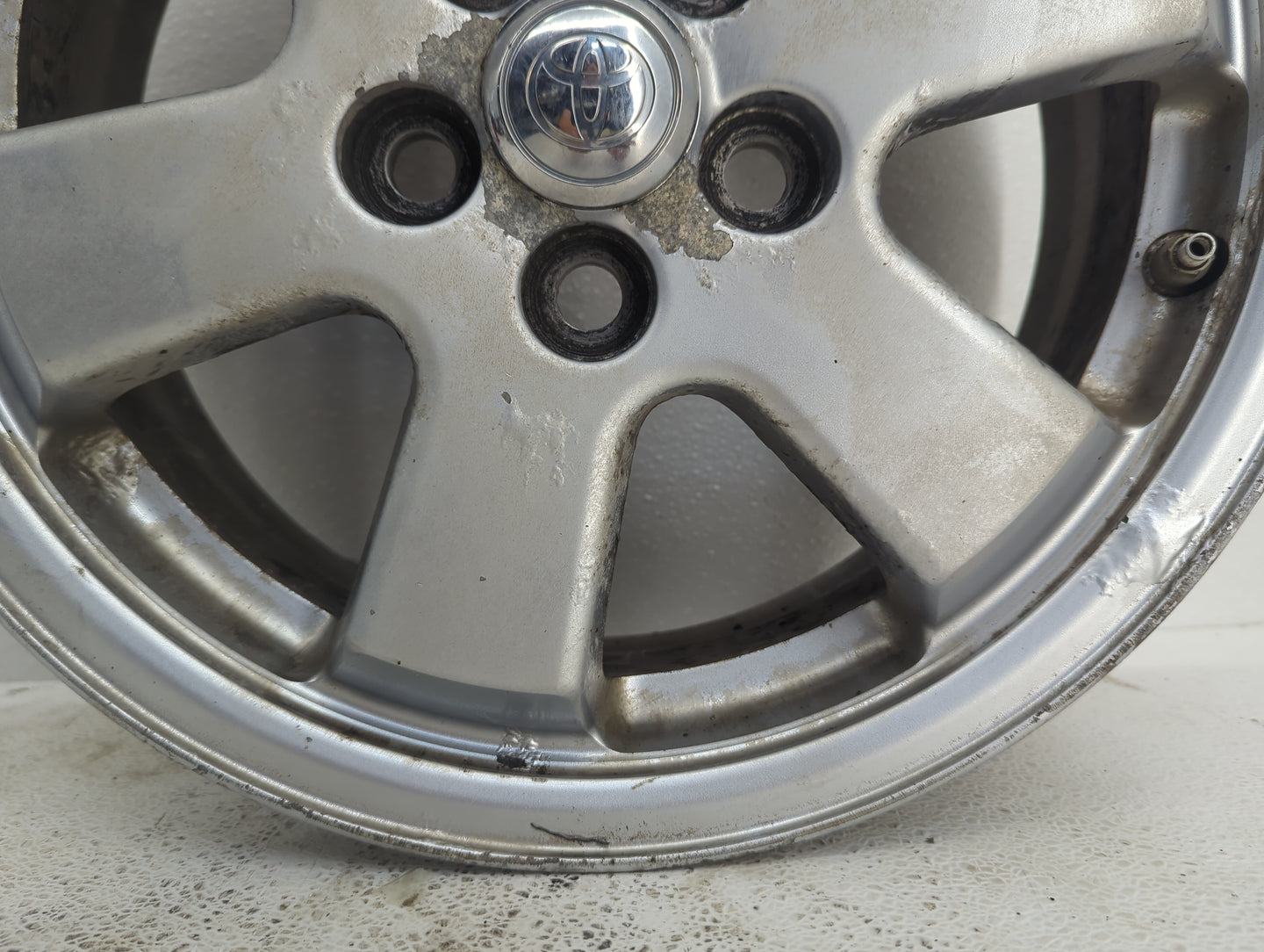 2004-2009 Toyota Prius Oem Wheel Rim 1091634 - Oemusedautoparts1.com