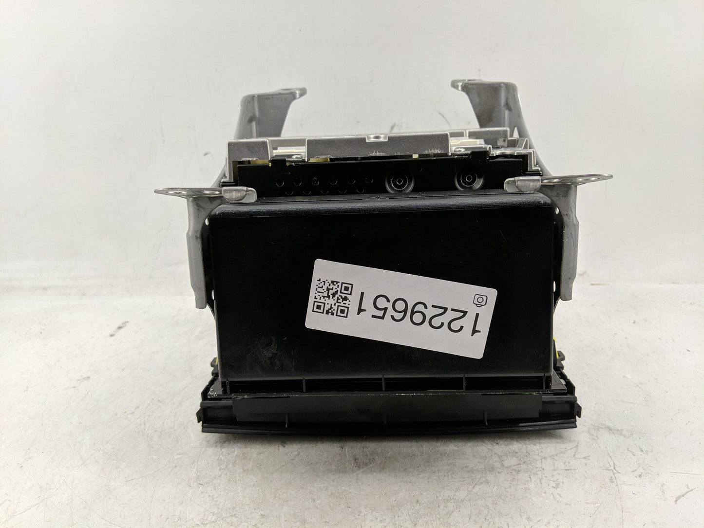 2006-2009 Toyota Prius Radio AM FM Cd Player Receiver Replacement Fits Fits 2006 2007 2008 2009 OEM Used Auto Parts - Oemuse