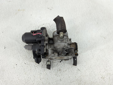 2001-2009 Toyota Prius Throttle Body Fits Fits 2001 2002 2003 2004 2005 2006 2007 2008 2009 OEM Used Auto Parts