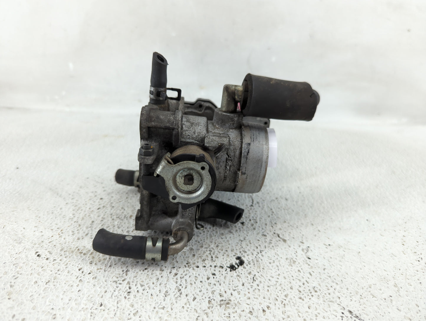 2001-2009 Toyota Prius Throttle Body Fits Fits 2001 2002 2003 2004 2005 2006 2007 2008 2009 OEM Used Auto Parts - Oemusedaut