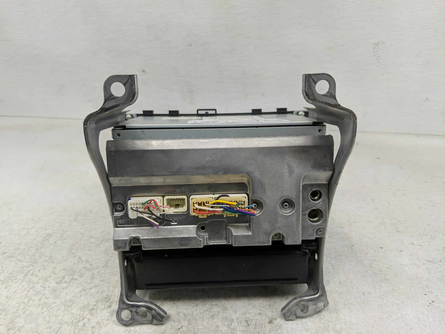 2006-2009 Toyota Prius Radio AM FM Cd Player Receiver Replacement P/N:86120-47200 Fits Fits 2006 2007 2008 2009 OEM Used Aut