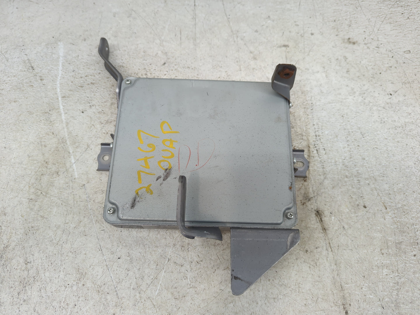 2004-2006 Toyota Prius PCM Engine Control Computer ECU ECM PCU OEM P/N:89661-47161 Fits Fits 2004 2005 2006 OEM Used Auto Pa
