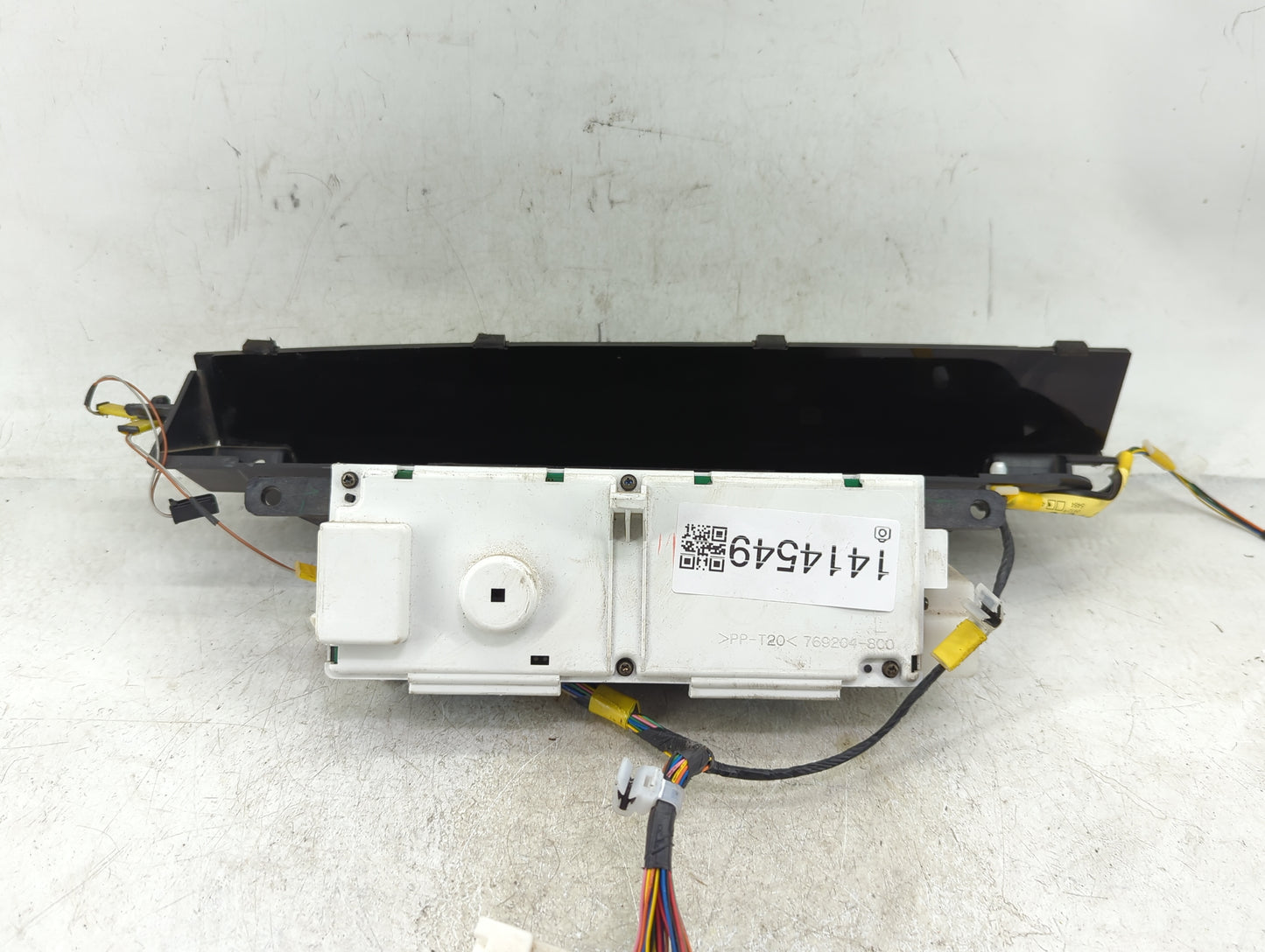 2005-2006 Toyota Prius Instrument Cluster Speedometer Gauges P/N:83800-47281-A 769362-030 Fits Fits 2005 2006 OEM Used Auto 