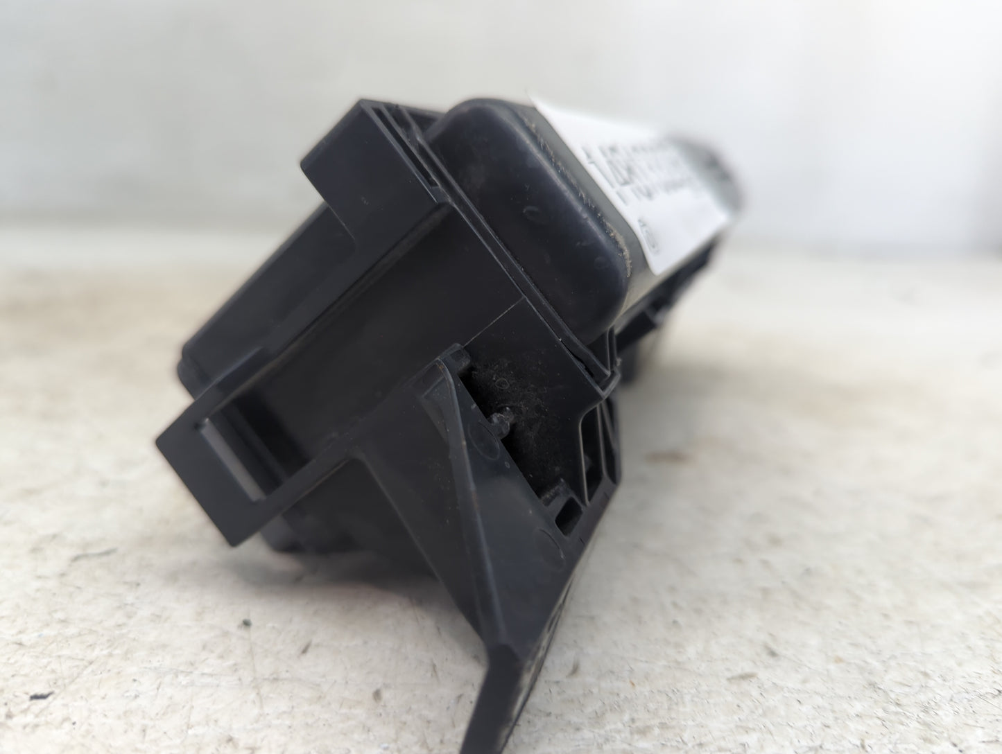 2006 Toyota Prius Fusebox Fuse Box Panel Relay Module P/N:7107 XA1 Fits OEM Used Auto Parts - Oemusedautoparts1.com