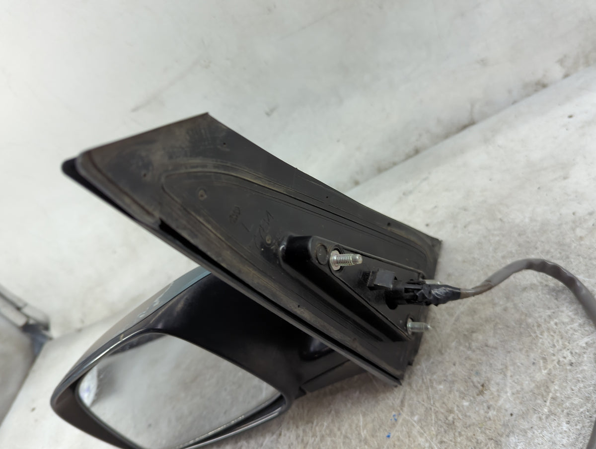 2004-2009 Toyota Prius Driver Side View Mirror - Left Door Mirror OEM Used - Oemusedautoparts1.com