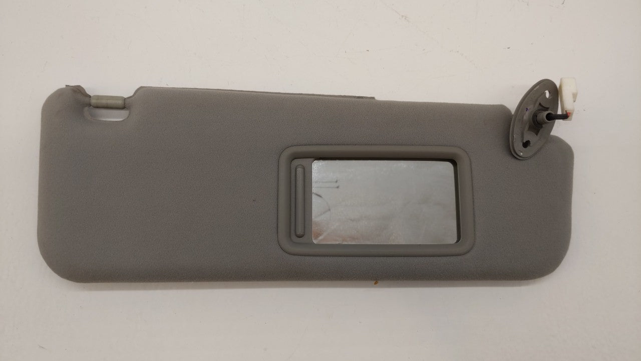 2006-2009 Toyota Prius Sun Visor Shade Replacement Passenger Right Mirror Fits Fits 2006 2007 2008 2009 OEM Used Auto Parts 