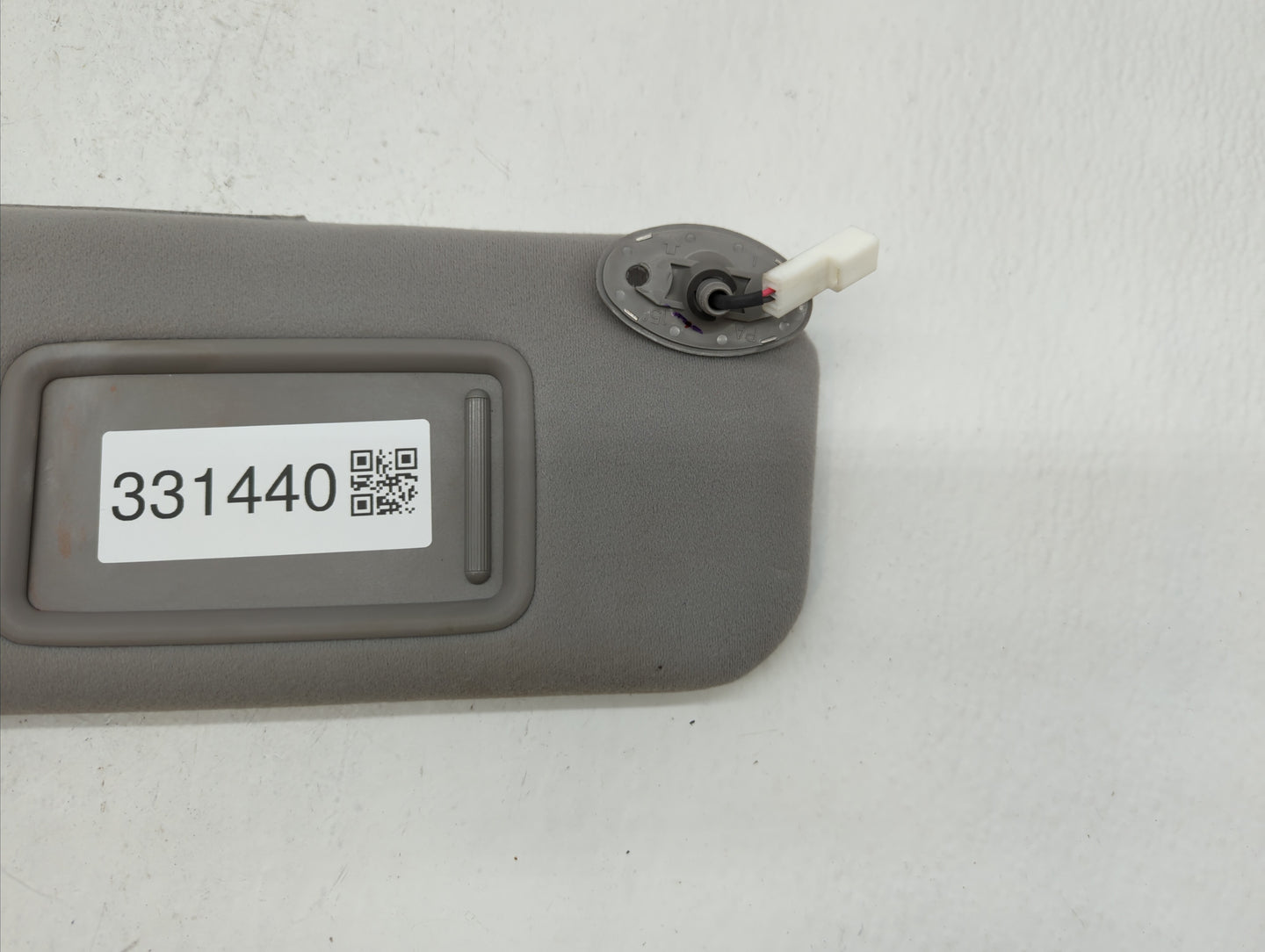 2006-2009 Toyota Prius Sun Visor Shade Replacement Passenger Right Mirror Fits Fits 2006 2007 2008 2009 OEM Used Auto Parts 