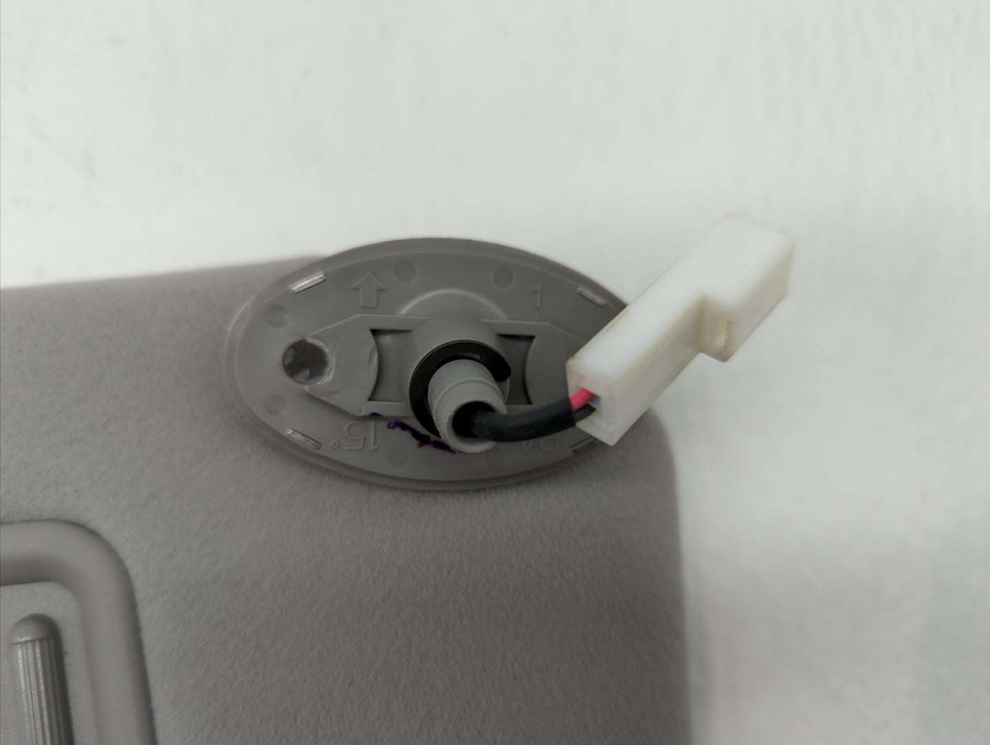 2006-2009 Toyota Prius Sun Visor Shade Replacement Passenger Right Mirror Fits Fits 2006 2007 2008 2009 OEM Used Auto Parts 