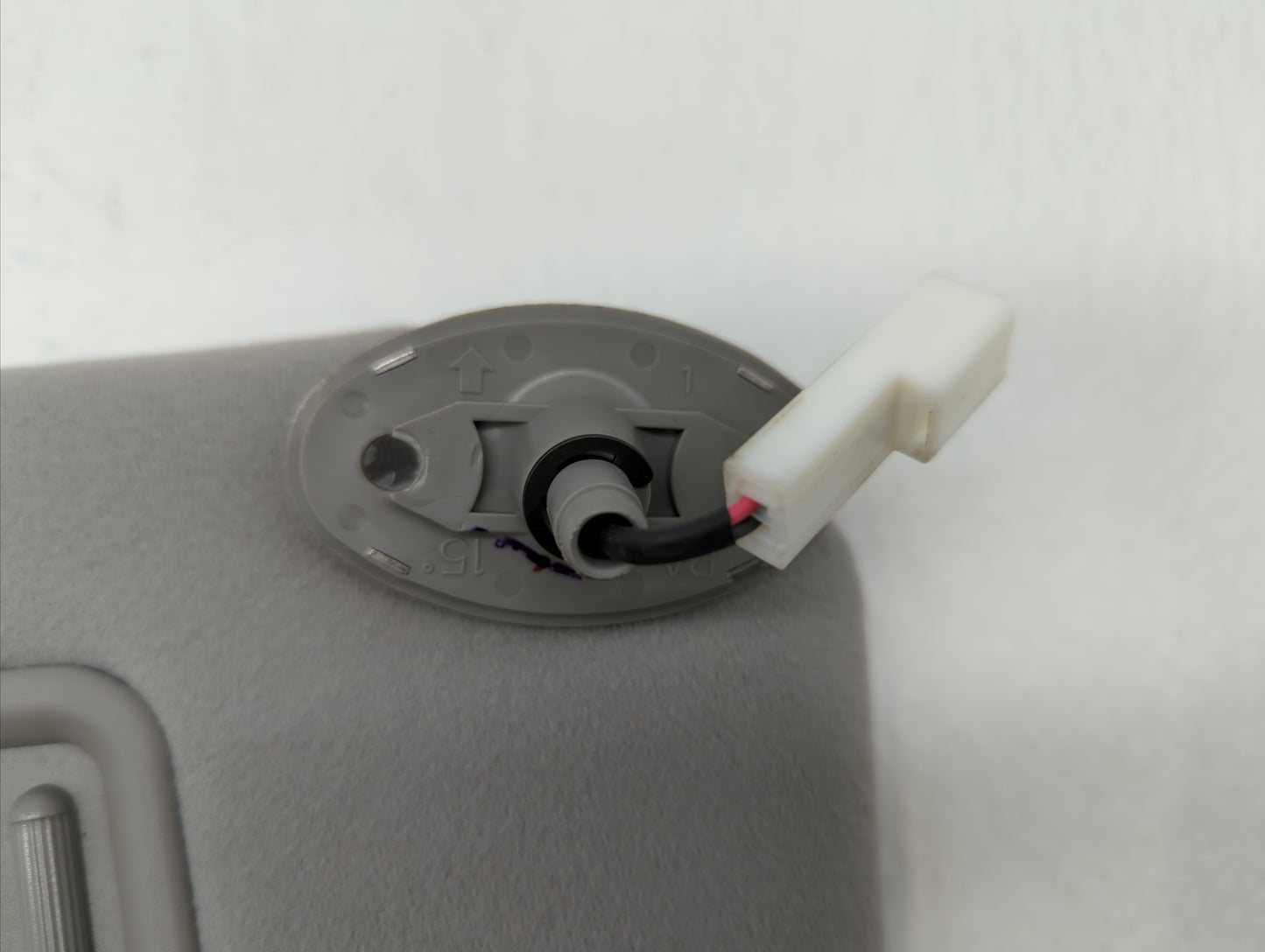 2006-2009 Toyota Prius Sun Visor Shade Replacement Passenger Right Mirror Fits Fits 2006 2007 2008 2009 OEM Used Auto Parts 