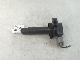 compare product 2006 Toyota Prius Ignition Coil Igniter Pack