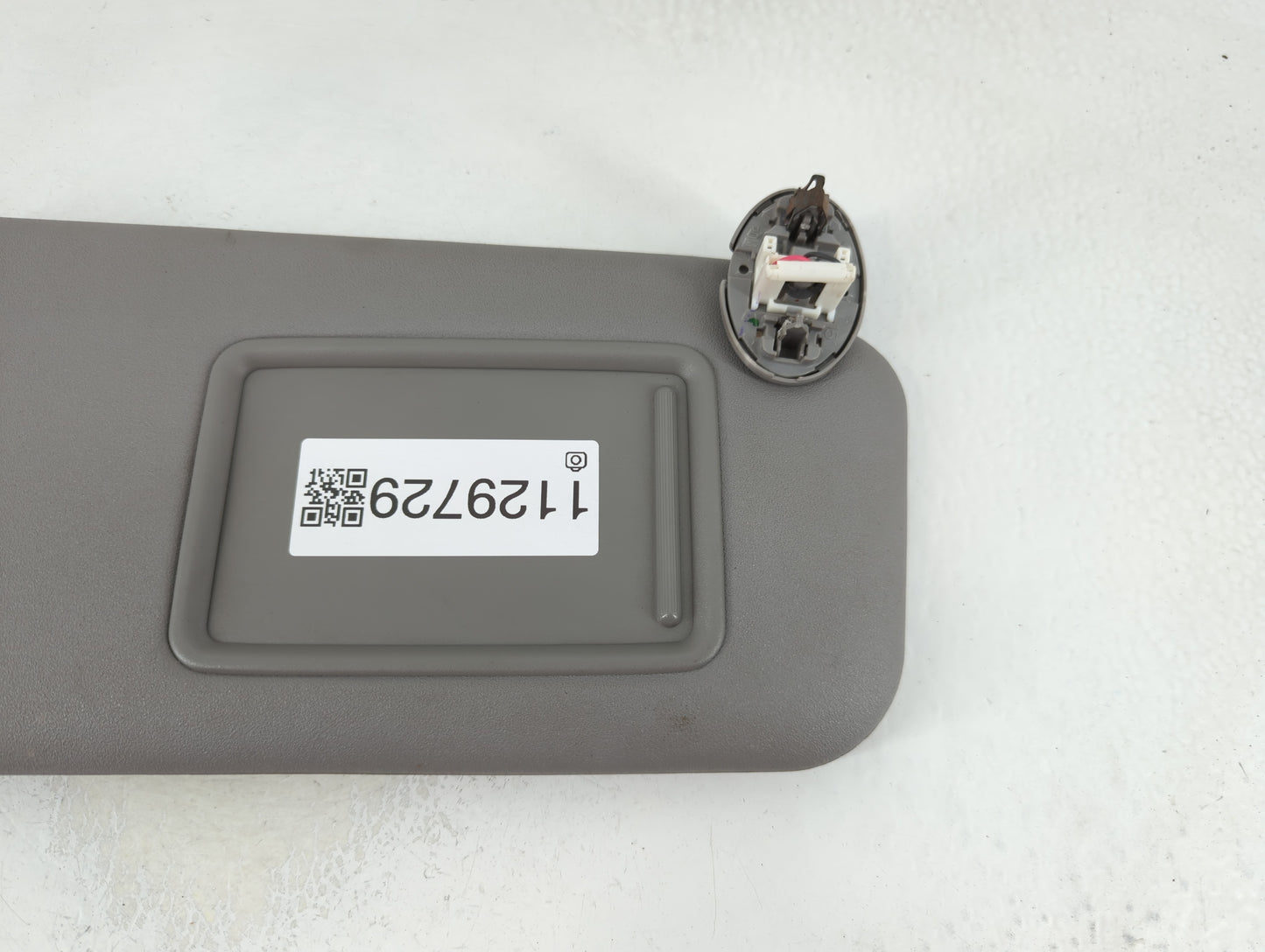 2006-2009 Toyota Rav4 Sun Visor Shade Replacement Passenger Right Mirror Fits Fits 2006 2007 2008 2009 OEM Used Auto Parts -