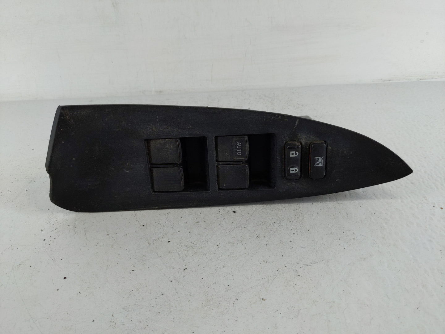 2006-2012 Toyota Rav4 Master Power Window Switch Replacement Driver Side Left P/N:74232-42070 Fits OEM Used Auto Parts - Oem