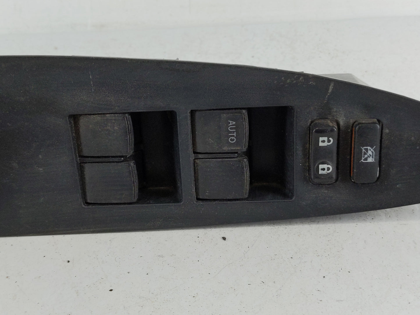 2006-2012 Toyota Rav4 Master Power Window Switch Replacement Driver Side Left P/N:74232-42070 Fits OEM Used Auto Parts - Oem