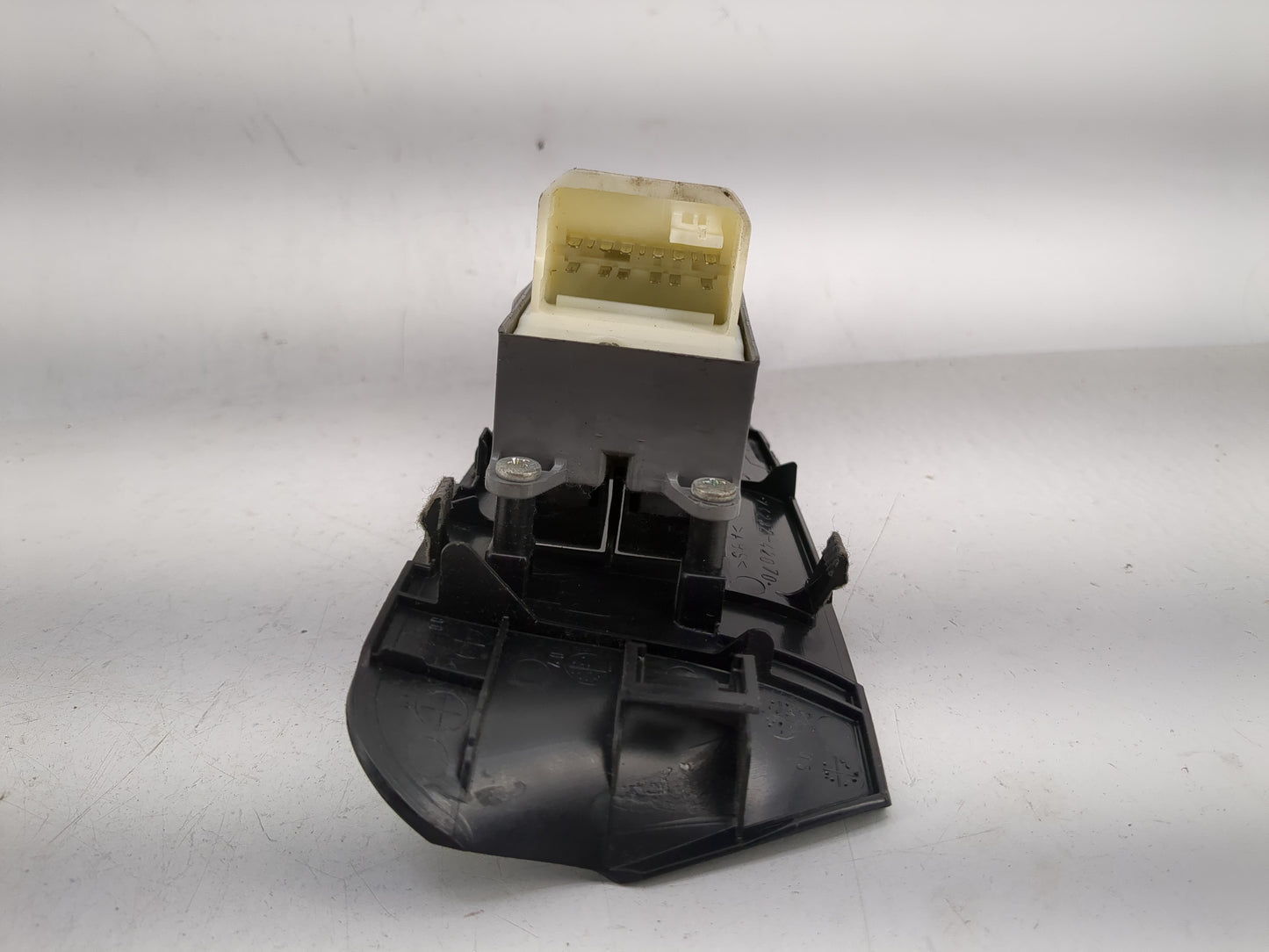 2006-2012 Toyota Rav4 Master Power Window Switch Replacement Driver Side Left P/N:74232-42070 Fits OEM Used Auto Parts - Oem
