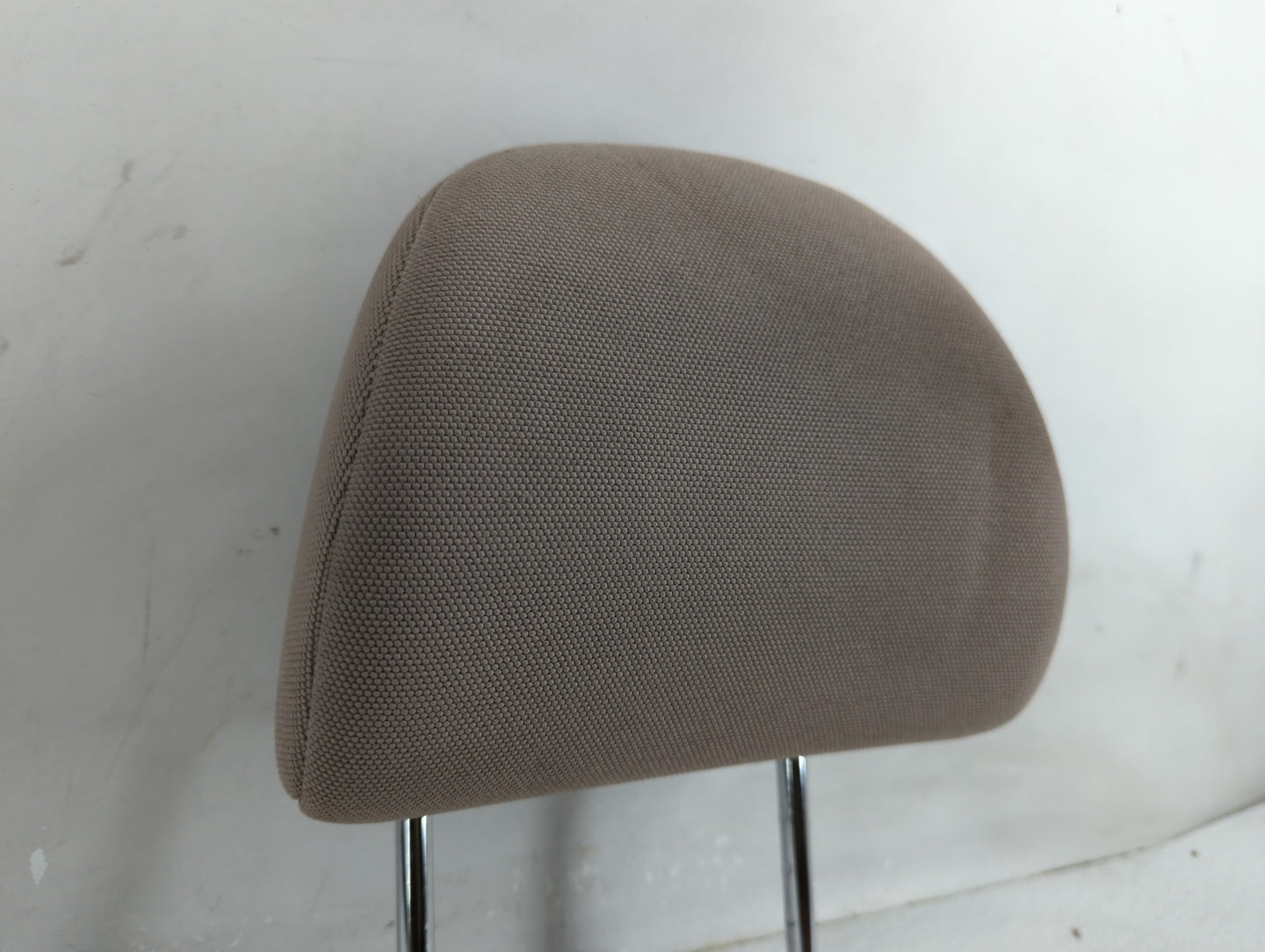2006 Toyota Rav4 Headrest Head Rest Rear Seat Fits OEM Used Auto Parts - Oemusedautoparts1.com