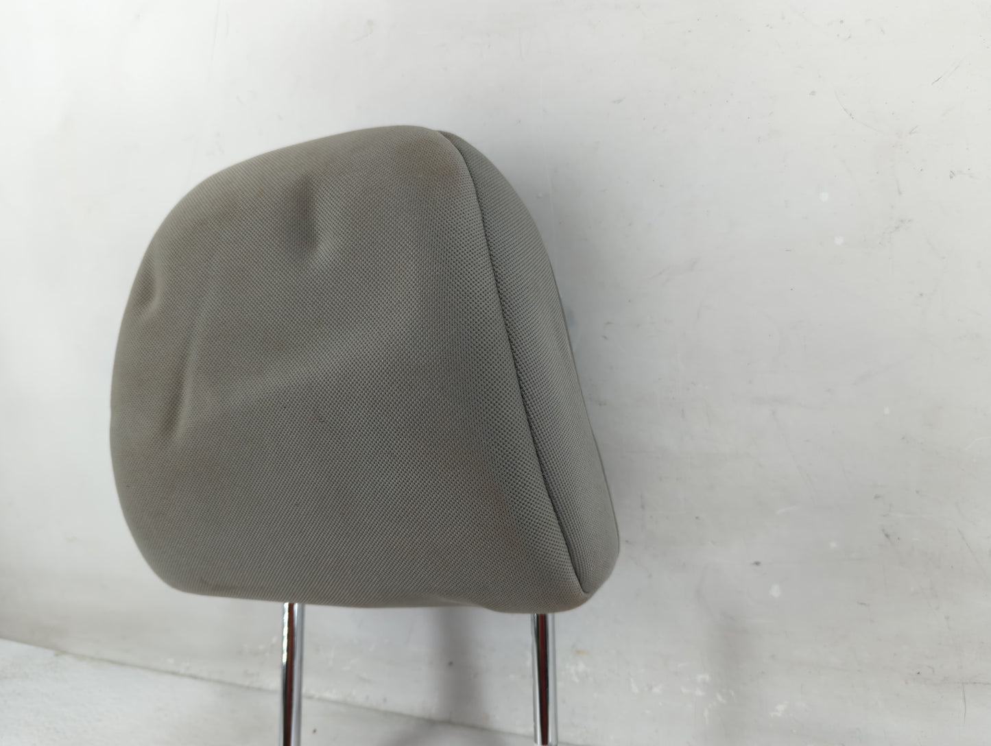 2006 Toyota Rav4 Headrest Head Rest Rear Seat Fits OEM Used Auto Parts - Oemusedautoparts1.com