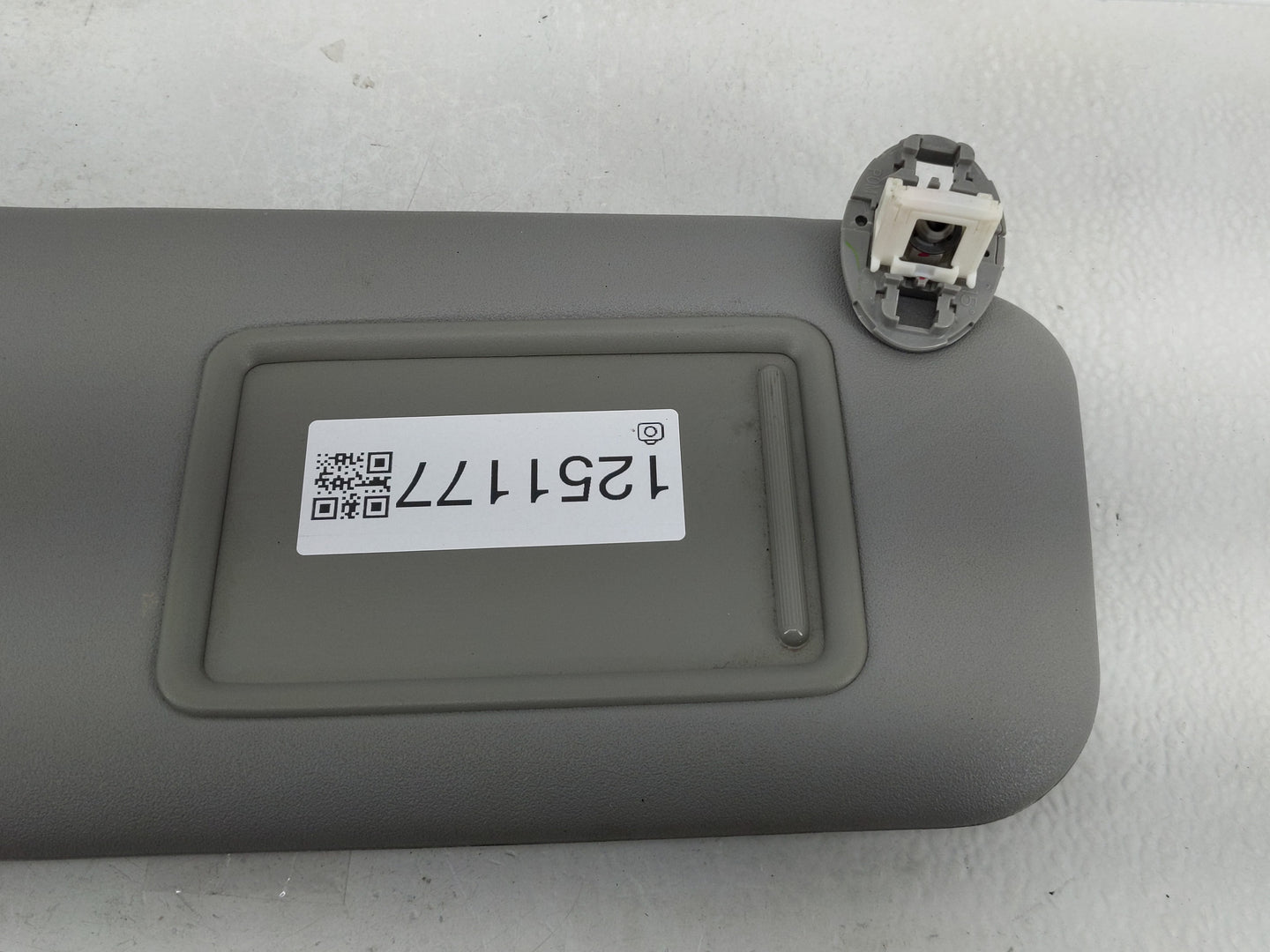 2006-2009 Toyota Rav4 Sun Visor Shade Replacement Passenger Right Mirror Fits Fits 2006 2007 2008 2009 OEM Used Auto Parts -