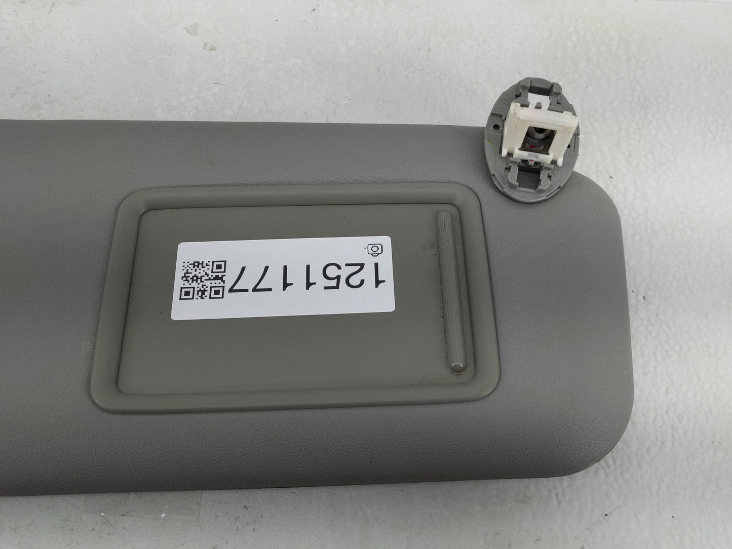 2006-2009 Toyota Rav4 Sun Visor Shade Replacement Passenger Right Mirror Fits Fits 2006 2007 2008 2009 OEM Used Auto Parts -