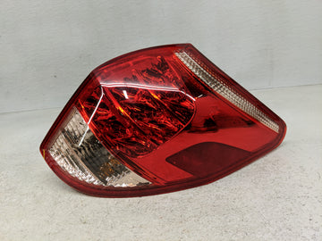 2006-2008 Toyota Rav4 Tail Light Assembly Passenger Right OEM Fits Fits 2006 2007 2008 OEM Used Auto Parts - Oemusedautopart
