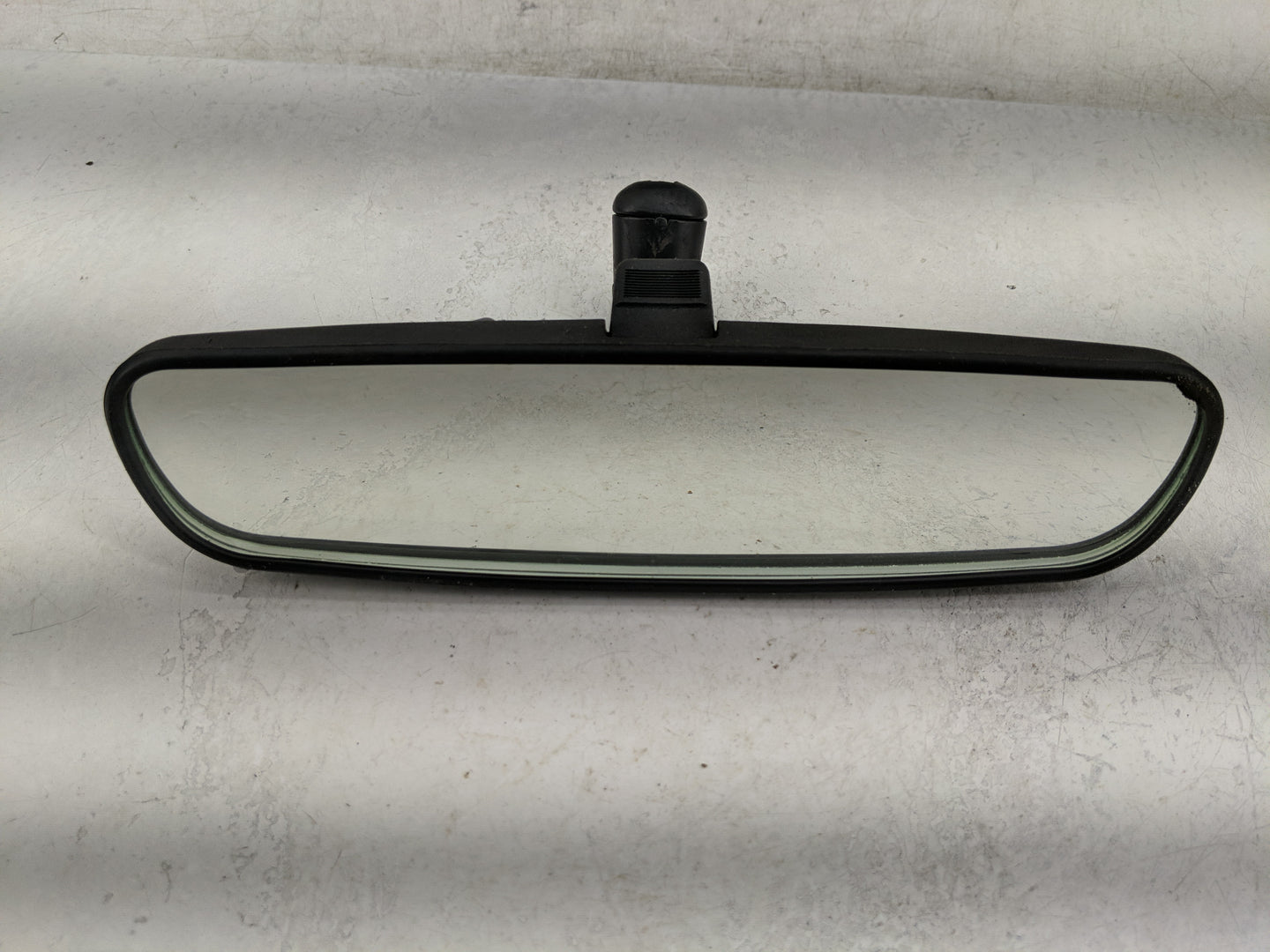 2004-2015 Toyota Rav4 Interior Rear View Mirror Replacement OEM P/N:E8011681 Fits OEM Used Auto Parts - Oemusedautoparts1.co