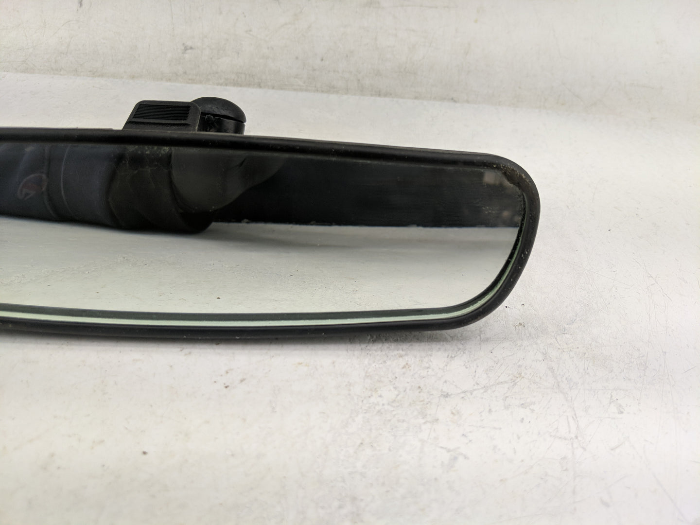 2004-2015 Toyota Rav4 Interior Rear View Mirror Replacement OEM P/N:E8011681 Fits OEM Used Auto Parts - Oemusedautoparts1.co