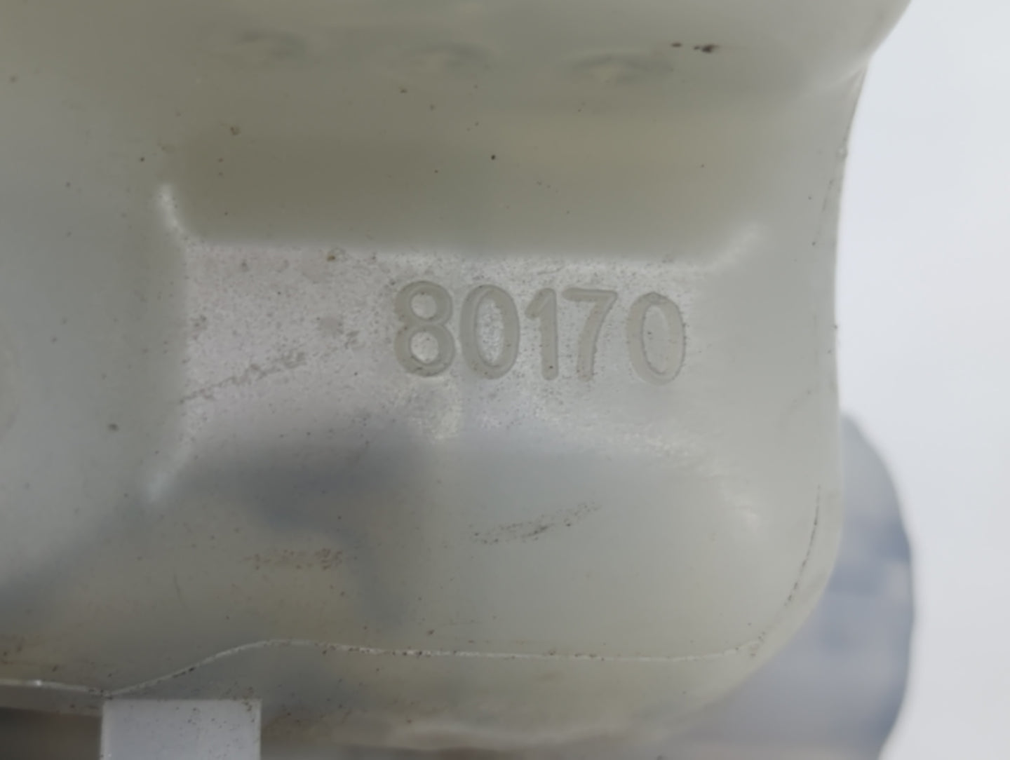 2006-2018 Toyota Rav4 Brake Master Cylinder 1376418 - Oemusedautoparts1.com