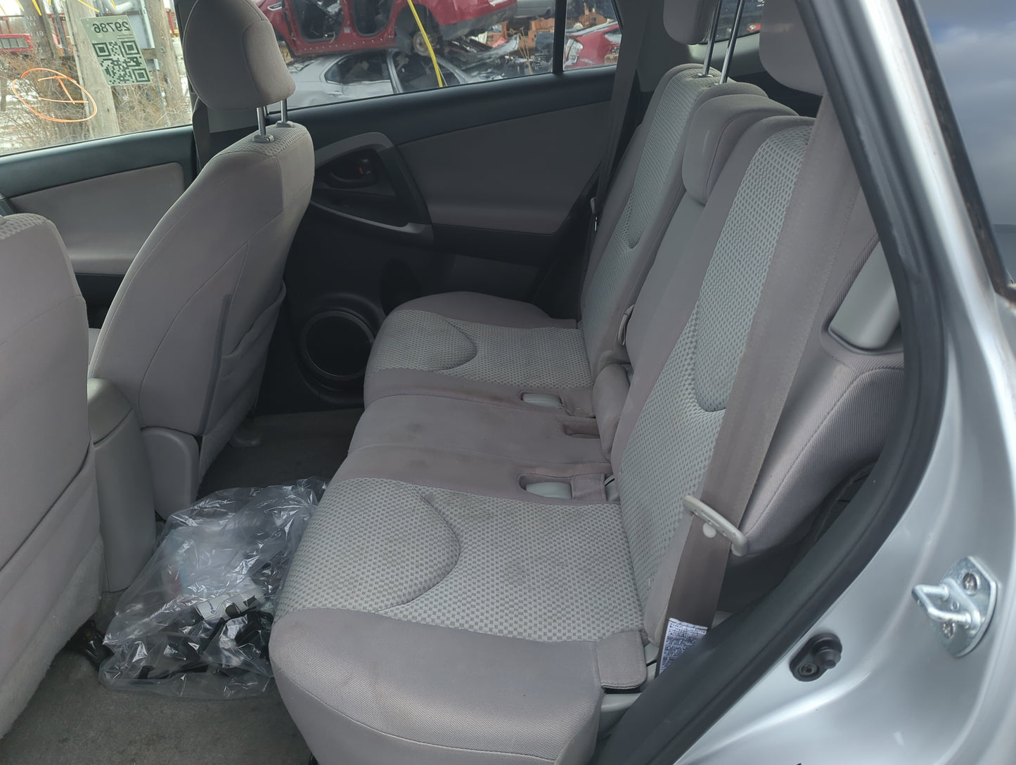 2006 Toyota Rav4 Rear Seat Oem - Oemusedautoparts1.com