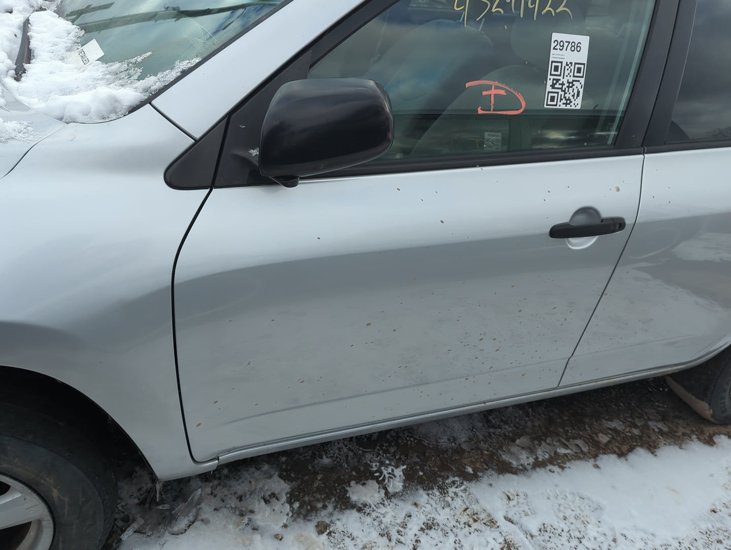 2006-2014 Toyota Rav4 Driver Front Door Oem - Oemusedautoparts1.com