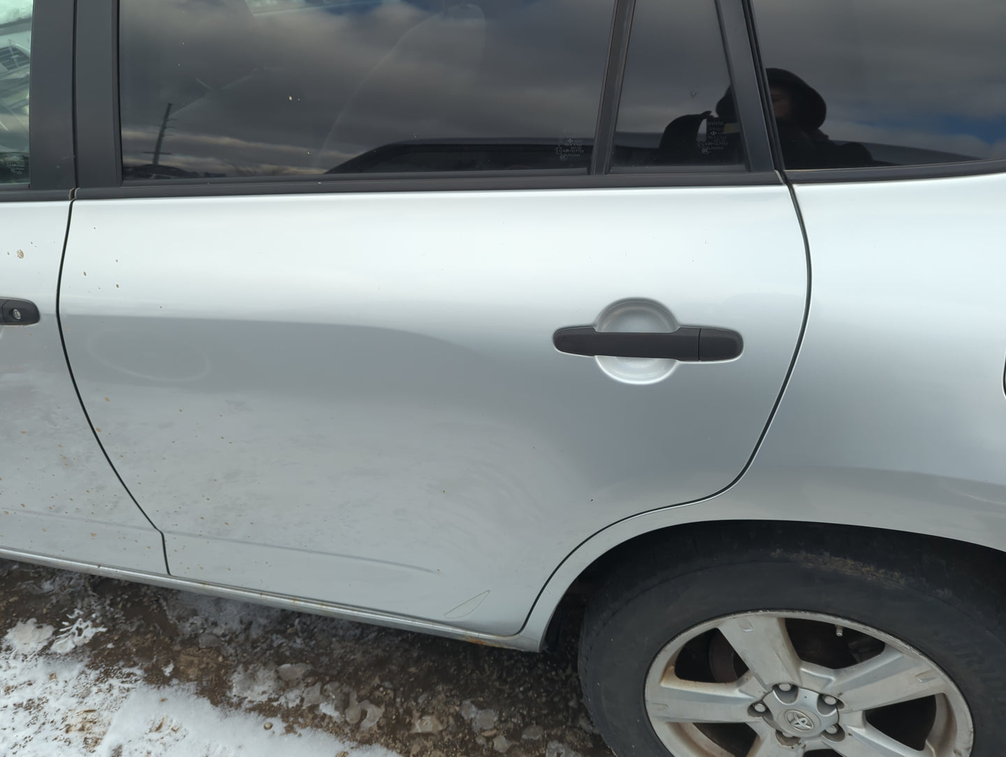 2006-2012 Toyota Rav4 Driver Rear Door Oem - Oemusedautoparts1.com