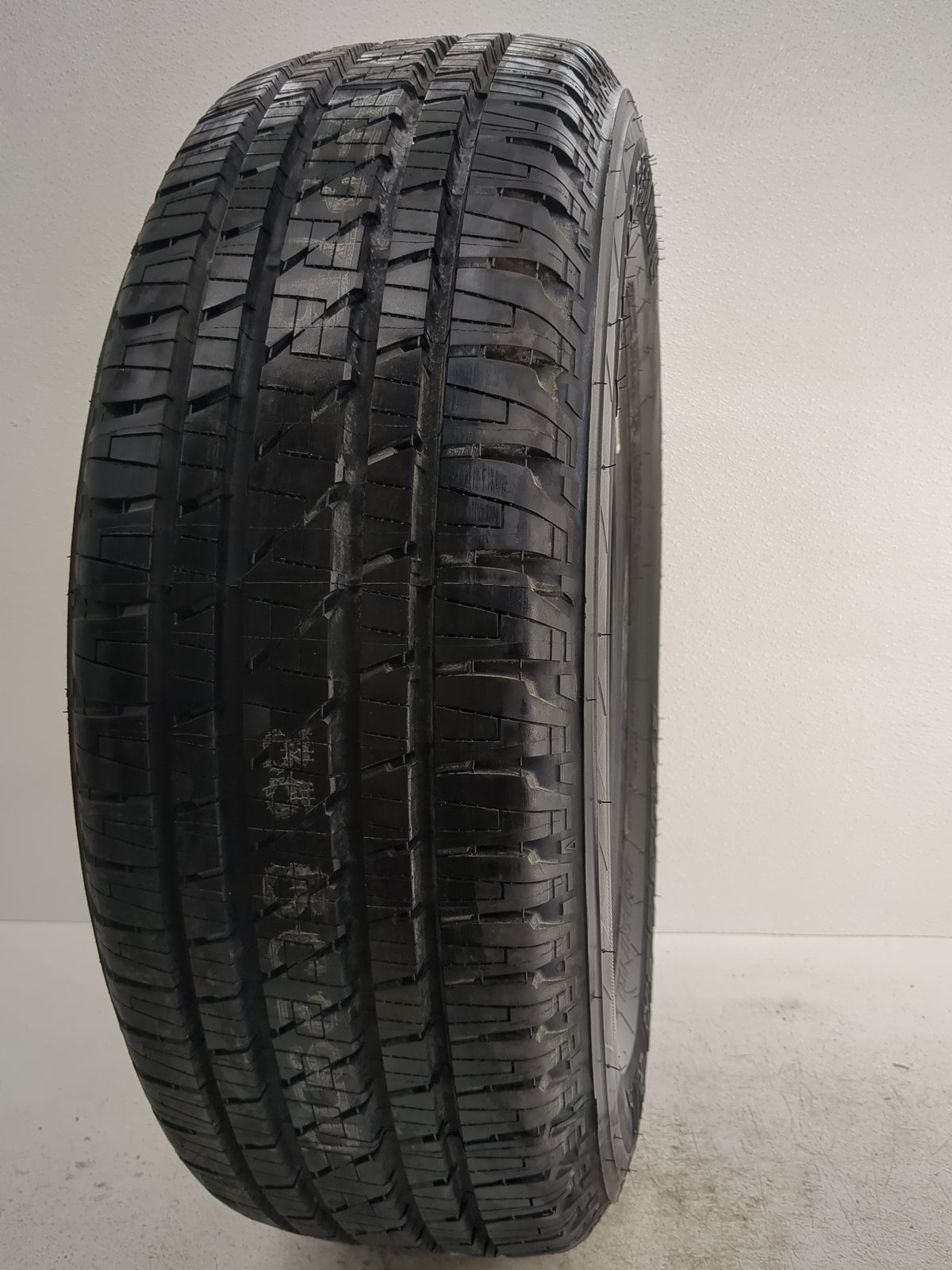 Used Tire 225/65R17 BRIDGESTONE DUELER H/L ALENZA 102H - Tread Depth 11.5/32 - Oemusedautoparts1.com