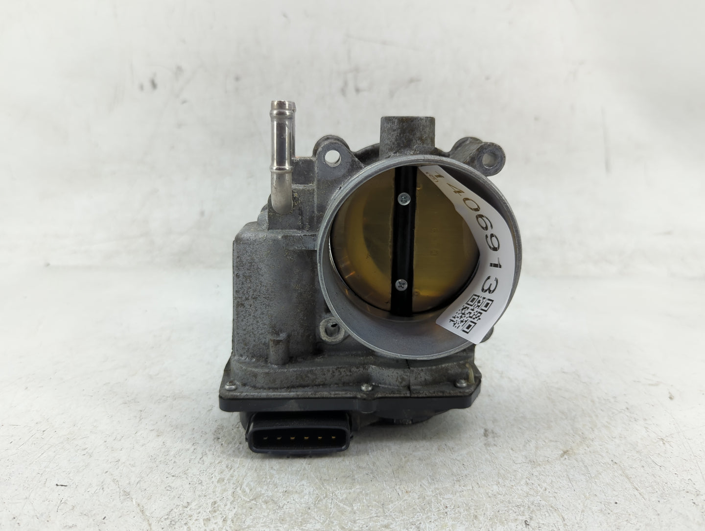 2006-2008 Toyota Rav4 Throttle Body P/N:22030-31030 Fits Fits 2006 2007 2008 2009 2010 2011 2012 2013 2014 2015 OEM Used Aut