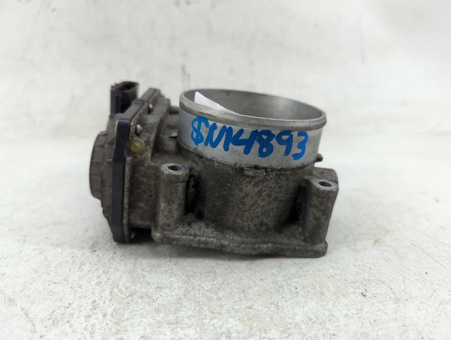 2006-2008 Toyota Rav4 Throttle Body P/N:22030-31030 Fits Fits 2006 2007 2008 2009 2010 2011 2012 2013 2014 2015 OEM Used Aut