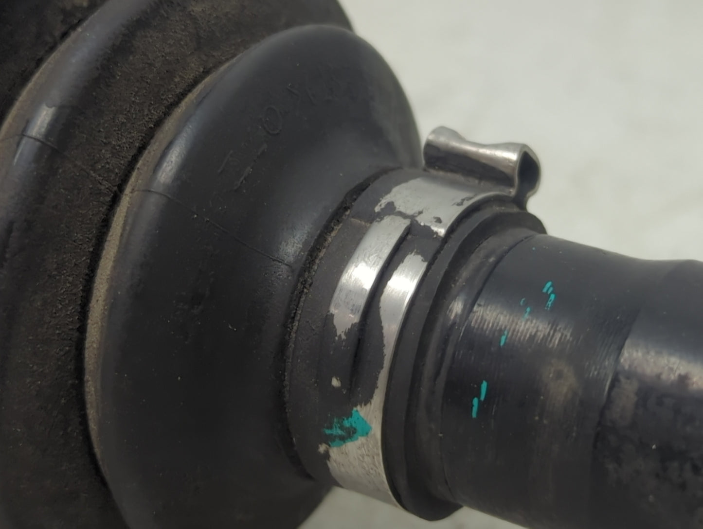 2006-2012 Toyota Rav4 Axle Shaft Front Passenger Cv C/v - Oemusedautoparts1.com