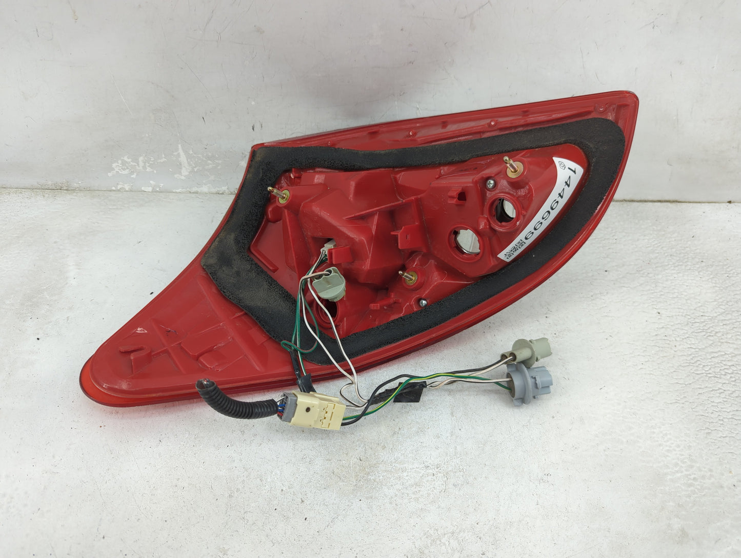 2006-2008 Toyota Rav4 Tail Light Assembly Passenger Right OEM Fits Fits 2006 2007 2008 OEM Used Auto Parts - Oemusedautopart