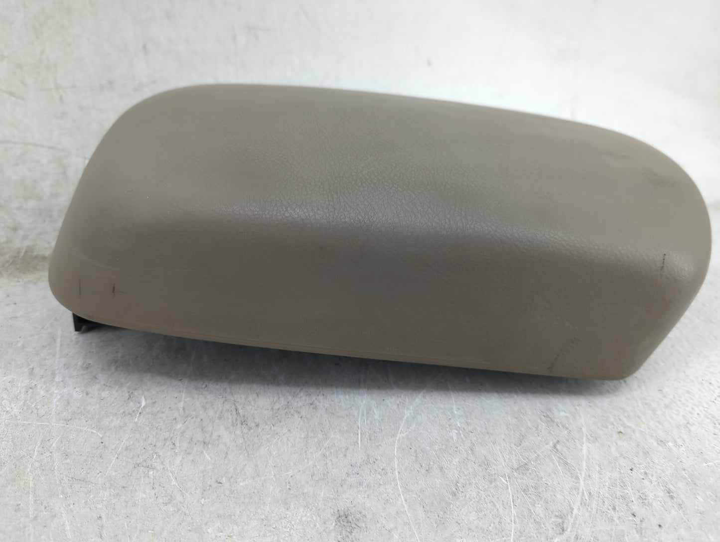 2006 Toyota Rav4 Center Console Armrest Cover Lid Fits OEM Used Auto Parts - Oemusedautoparts1.com