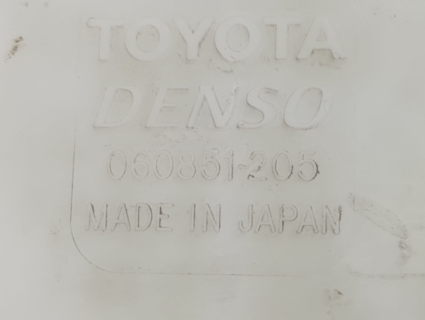 2006-2007 Toyota Rav4 Windshield Washer Fluid Reservoir Bottle Oem 1459348 - Oemusedautoparts1.com