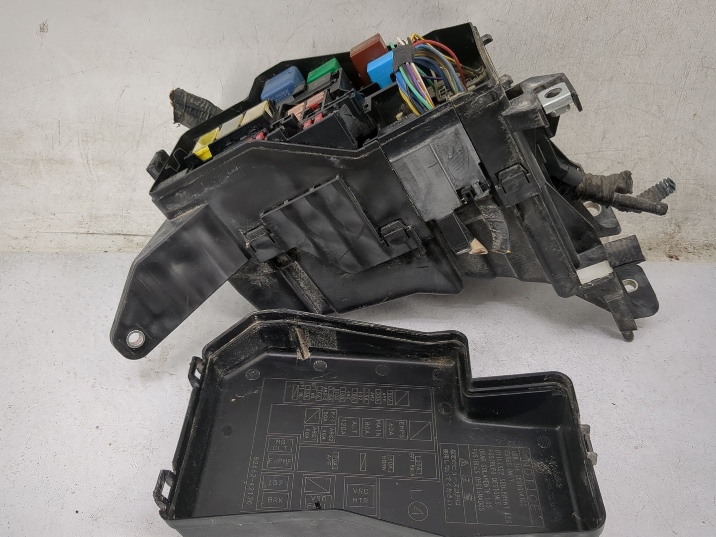 2006-2012 Toyota Rav4 Fusebox Fuse Box Panel Relay Module P/N:82662-42170 82602-42170 Fits Fits 2006 2007 2008 2009 2010 201