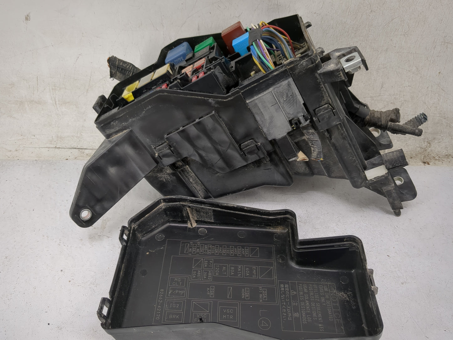 2006-2012 Toyota Rav4 Fusebox Fuse Box Panel Relay Module P/N:82662-42170 82602-42170 Fits Fits 2006 2007 2008 2009 2010 201